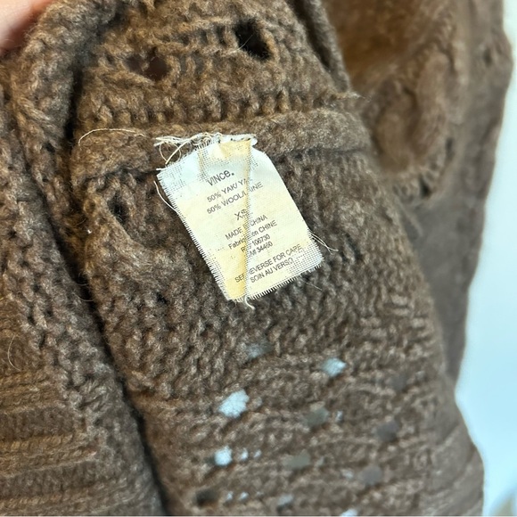 VINCE XS Cable Knit Wool Chunky Brown sweater - Picture 6 of 7